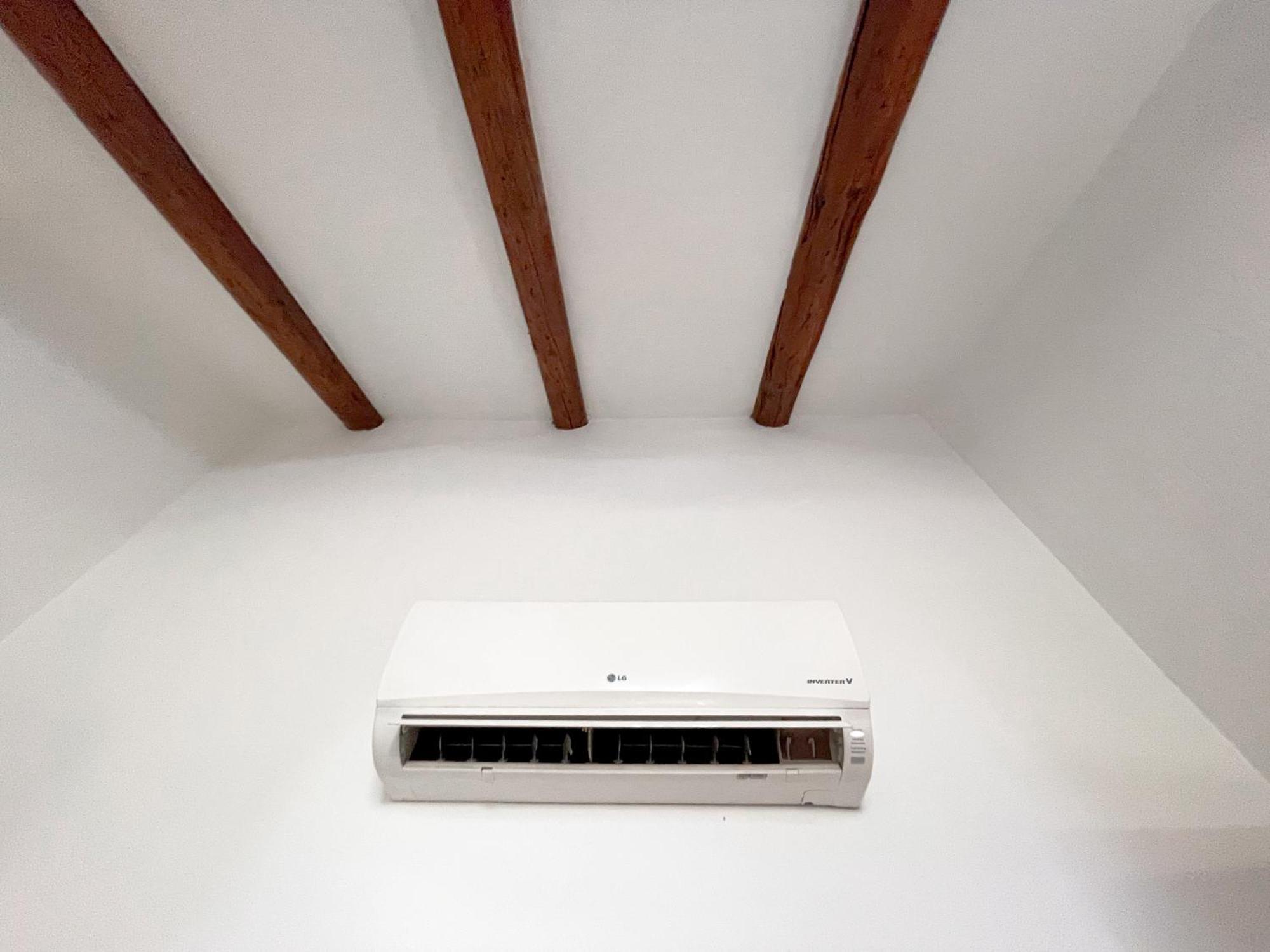 The Urban Nest Apartment Milan Bagian luar foto