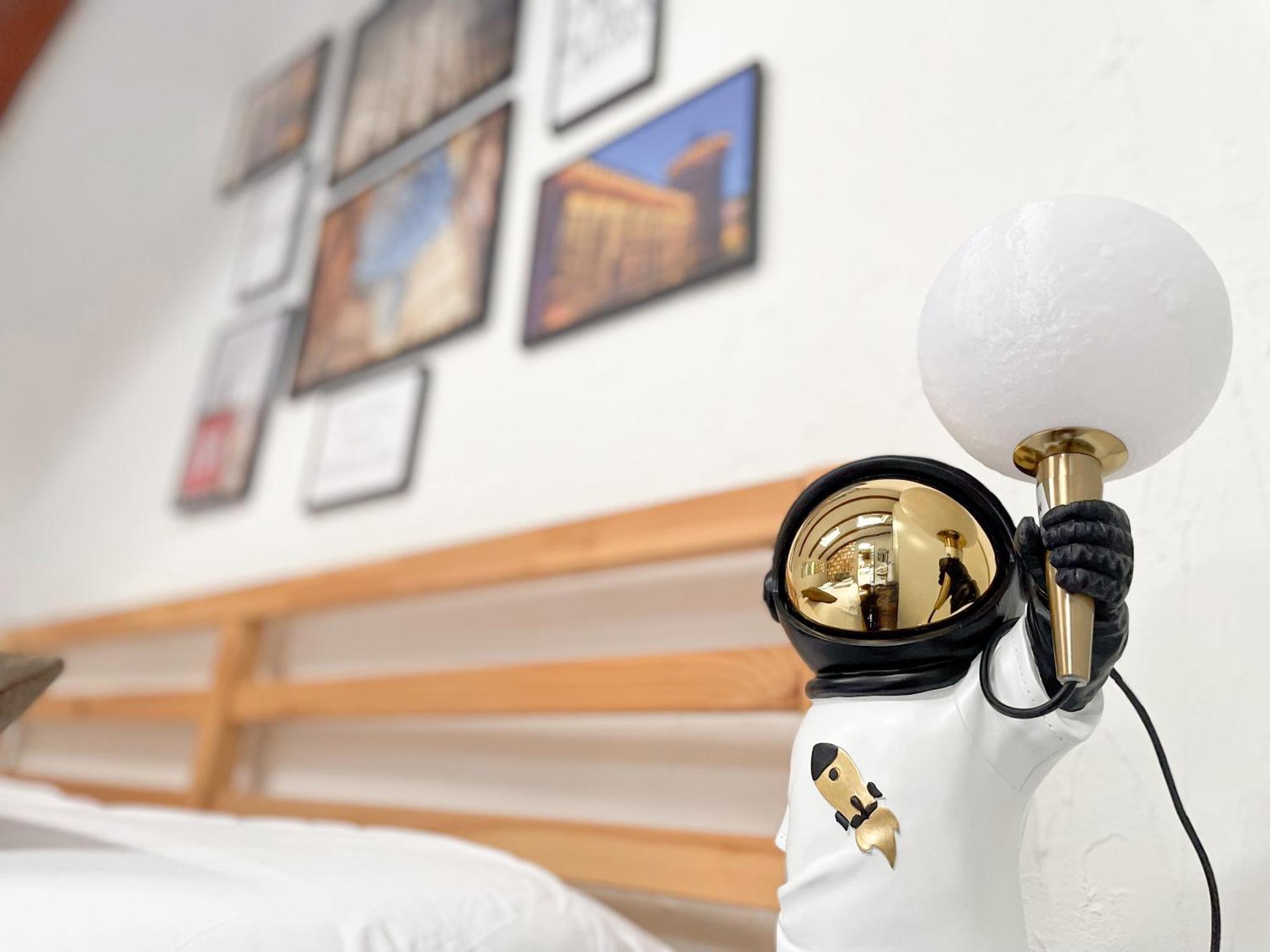 The Urban Nest Apartment Milan Bagian luar foto